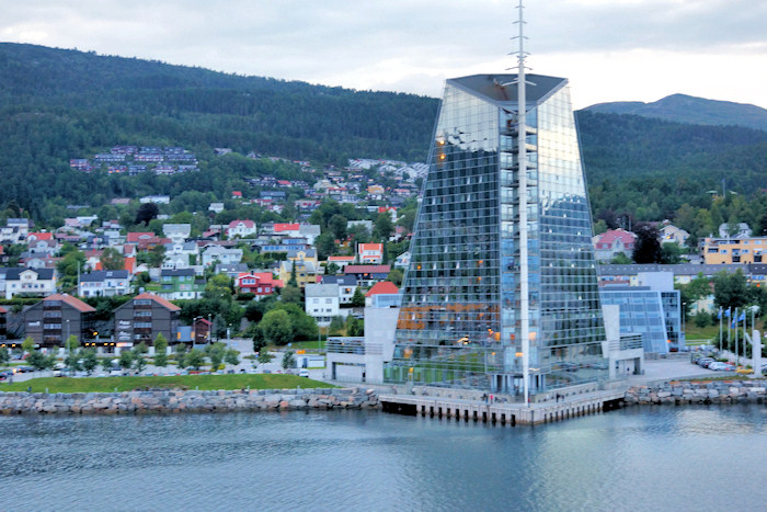 West Coast Ferry, Norway